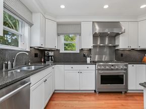 109 Green Acre Lane, Fairfield CT 06824