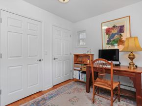 109 Green Acre Lane, Fairfield CT 06824
