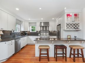109 Green Acre Lane, Fairfield CT 06824
