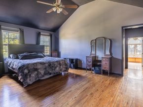 10 Mayflower Lane, Shelton CT 06484
