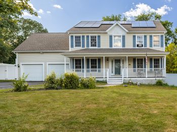 10 Mayflower Lane