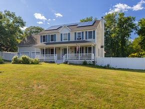 10 Mayflower Lane, Shelton CT 06484