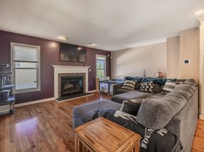 10 Mayflower Lane, Shelton CT 06484