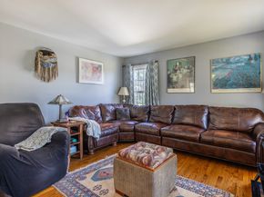 10 Mayflower Lane, Shelton CT 06484