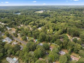 79 Johnson Street, Trumbull CT 06611