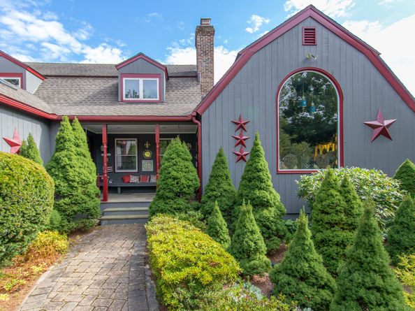 213 Marvin Ridge Road, New Canaan CT 06840