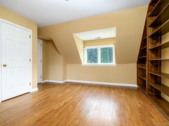213 Marvin Ridge Road, New Canaan CT 06840