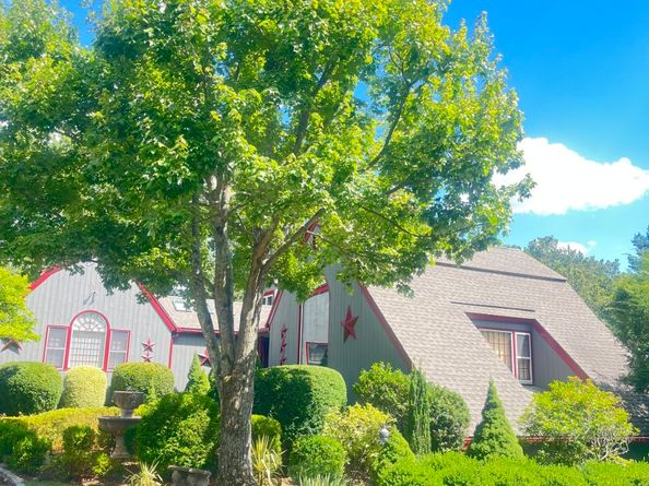 213 Marvin Ridge Road, New Canaan CT 06840