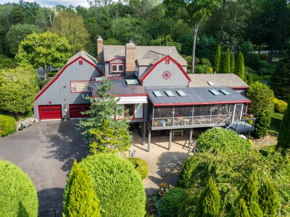 213 Marvin Ridge Road, New Canaan CT 06840