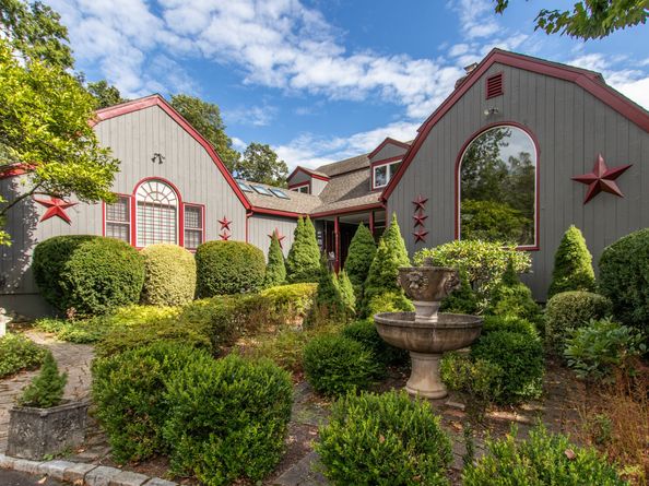 213 Marvin Ridge Road, New Canaan CT 06840