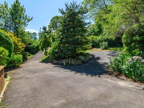 3 Spring Wood Lane, New Fairfield CT 06812