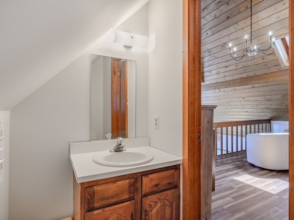 3 Spring Wood Lane, New Fairfield CT 06812