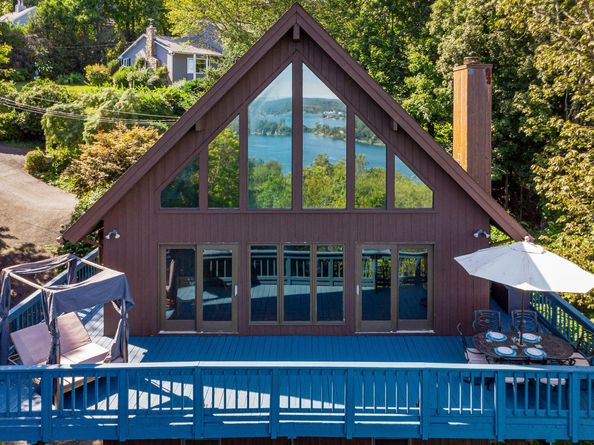 3 Spring Wood Lane, New Fairfield CT 06812