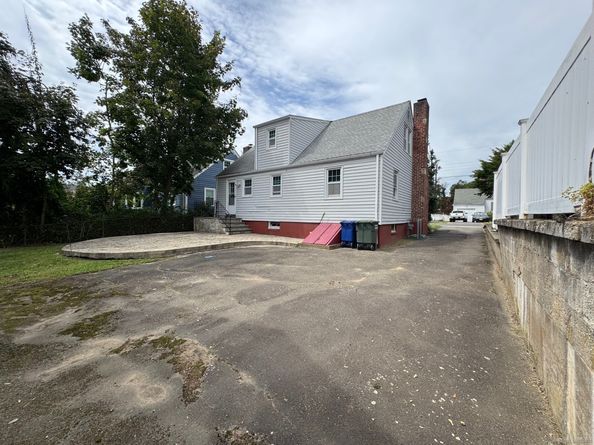 113 Clark Street, Bridgeport CT 06606
