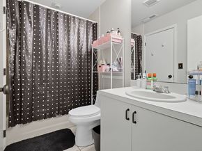 2435 Bedford Street 14C, Stamford CT 06905