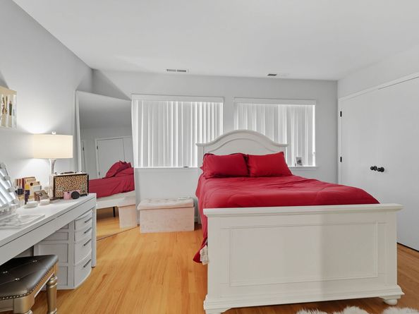 2435 Bedford Street 14C, Stamford CT 06905