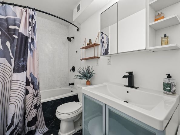 881 Lafayette Boulevard 1A, Bridgeport CT 06604