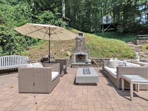 138 Pinewood Trail, Trumbull CT 06611