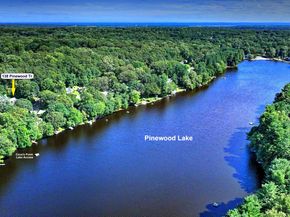 138 Pinewood Trail, Trumbull CT 06611