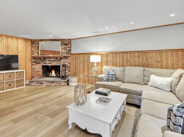 138 Pinewood Trail, Trumbull CT 06611