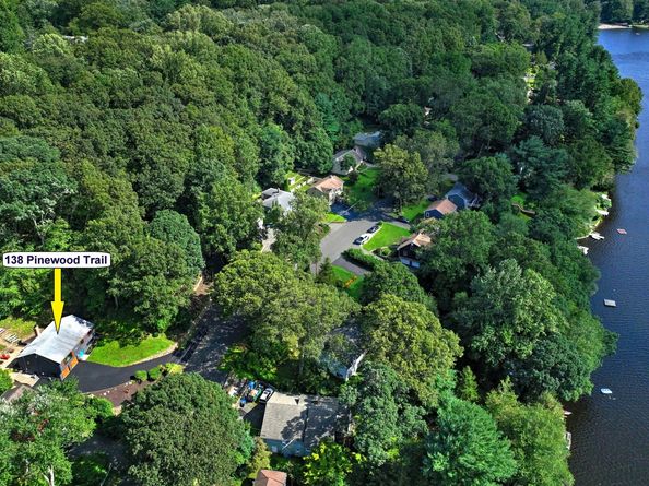 138 Pinewood Trail, Trumbull CT 06611