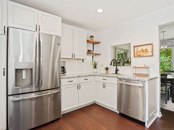 267 Mayfield Drive 267, Trumbull CT 06611