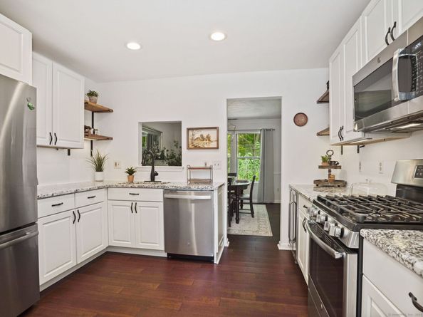 267 Mayfield Drive 267, Trumbull CT 06611