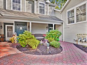 267 Mayfield Drive 267, Trumbull CT 06611