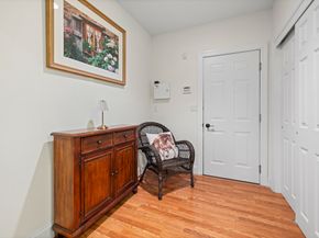 13 Mercy Street 13, Danbury CT 06810