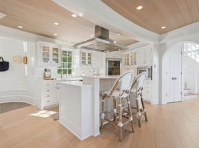 32 Edgewater, Westport CT 06880