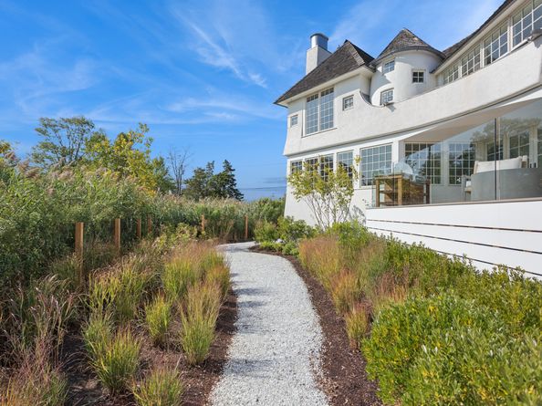 32 Edgewater, Westport CT 06880