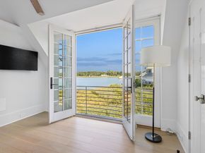 32 Edgewater, Westport CT 06880