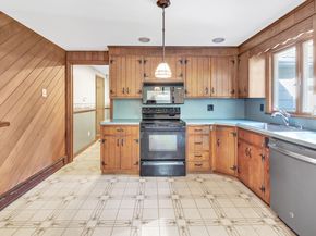 11 Laurel Street, Trumbull CT 06611