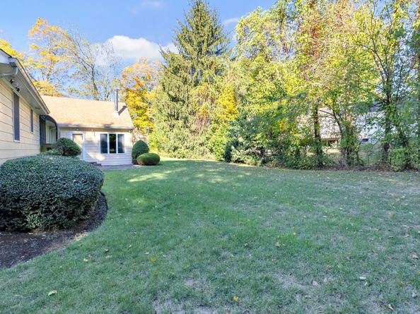 11 Laurel Street, Trumbull CT 06611