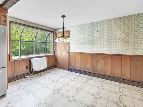 11 Laurel Street, Trumbull CT 06611
