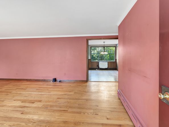11 Laurel Street, Trumbull CT 06611