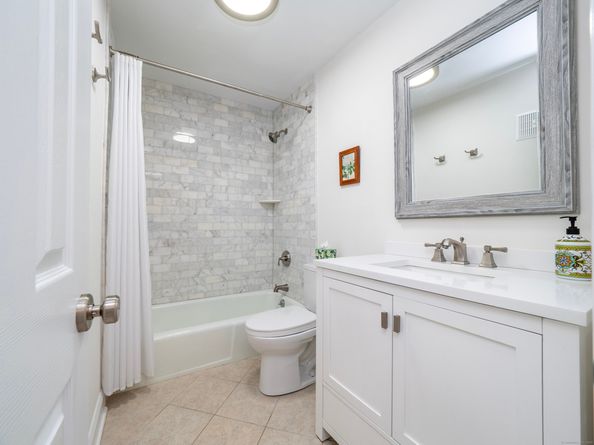 2 Quincy Close, Ridgefield CT 06877