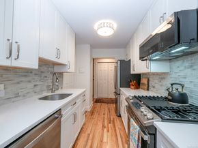 2 Quincy Close, Ridgefield CT 06877