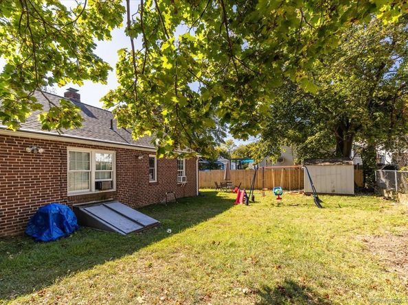 125 Alexander Drive, Bridgeport CT 06606