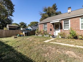 125 Alexander Drive, Bridgeport CT 06606