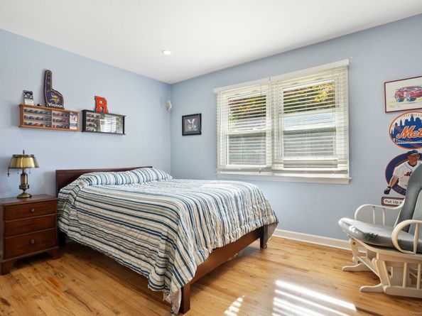 2 Westmoreland Road, Ridgefield CT 06877