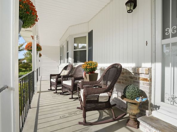 2 Westmoreland Road, Ridgefield CT 06877