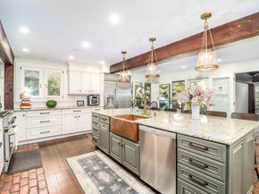 70 Obtuse Hill Road, Brookfield CT 06804
