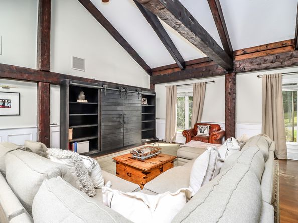 70 Obtuse Hill Road, Brookfield CT 06804