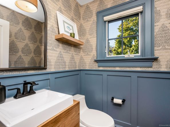 5 Mayflower Road, Darien CT 06820