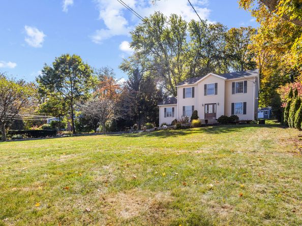 40 Great Plain Road, Danbury CT 06811