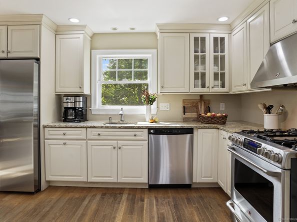 53 Eastfield Terrace, Fairfield CT 06825