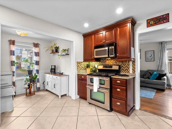 125 Wood Avenue, Stratford CT 06614