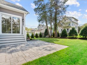 52 Circle Drive, Stratford CT 06614