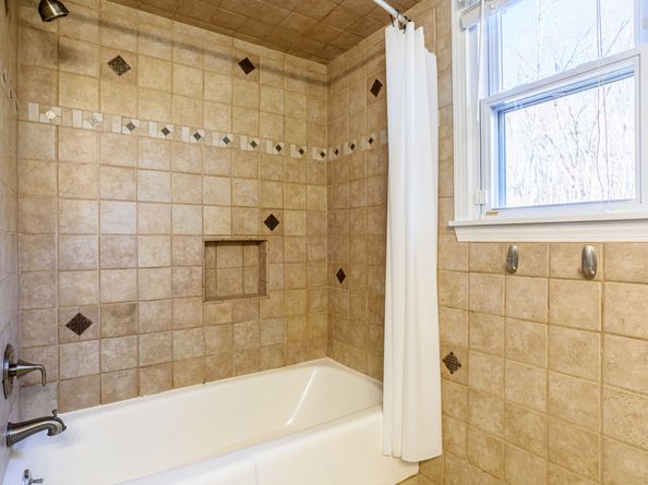 193 Putting Green Road, Trumbull CT 06611